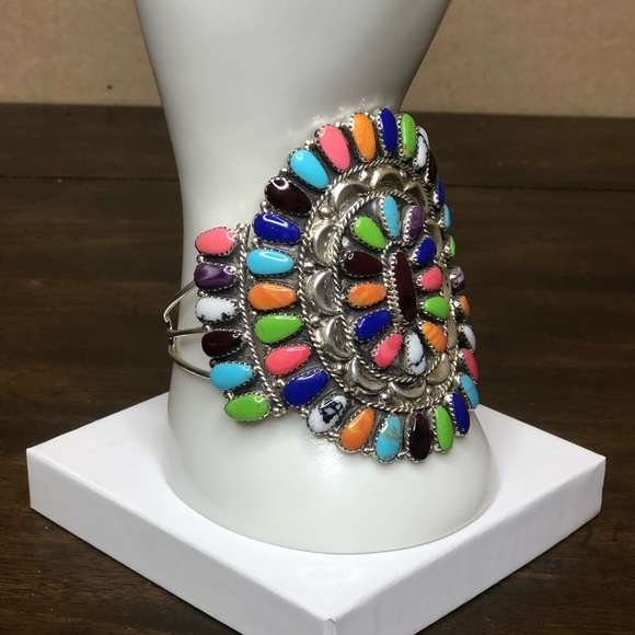 NAVAJO Handmade Native American Sterling Silver Multi Gemstone Petit Point Cuff - Picture 15 of 17